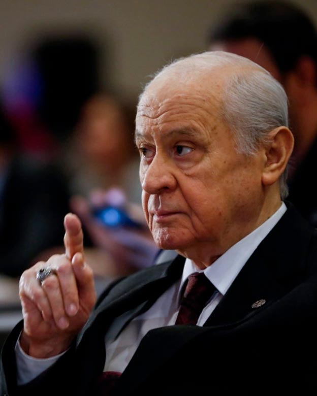 Devlet Bahçeli'nin gençlik yılları